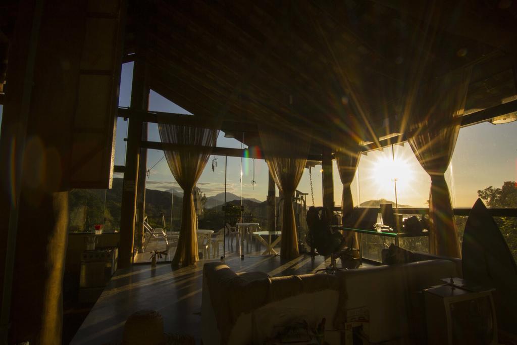 Haleiwa Chales E Suites - A Guest House Do Prumirim Ubatuba Exterior photo